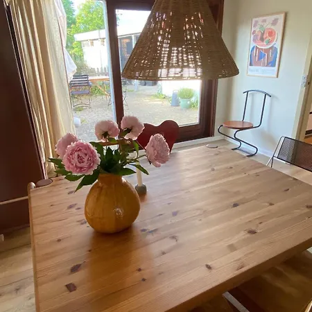 Сasa de vacaciones Cozy And Stylish Close To The Sea Ommel